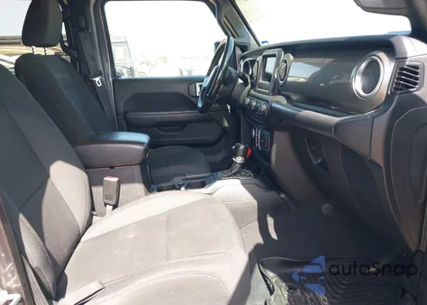 2020 Jeep Gladiator Overland 4X4 z USA, uszkodzony, nr VIN 1C6HJTFG2LL130216